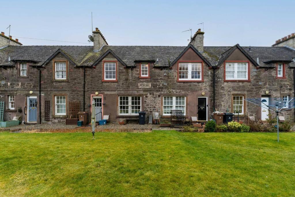 The Old Deanston Workers Cottage Doune Екстериор снимка
